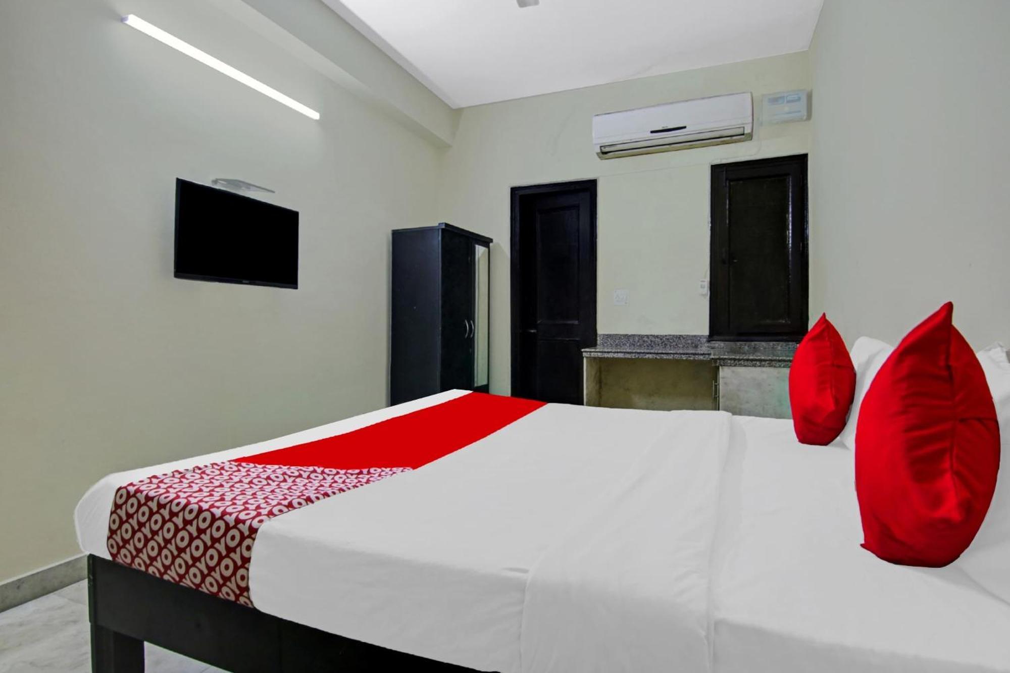 Hotel O Royal Park New Delhi